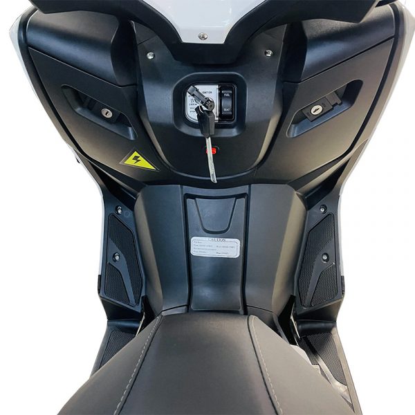 Maxiscooter eléctrica Ebroh Strada 9K
