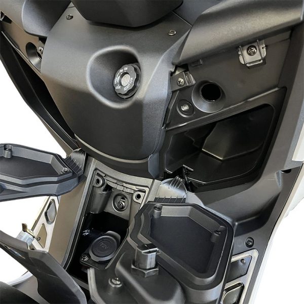 Maxiscooter eléctrica urbana Ebroh Strada 20th XT