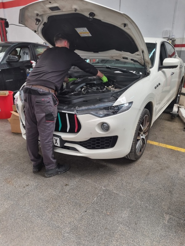 masserati taller